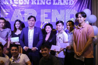 YEAR END PARTY 2021