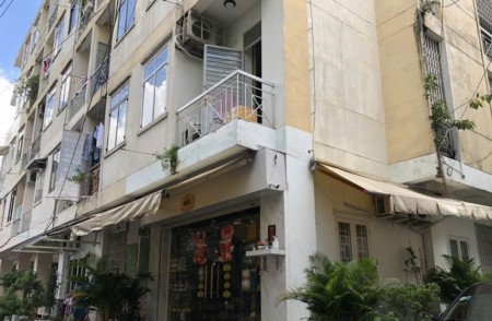 Cần bán gấp căn hộ chung cư Phan Liêm Q1 . ( 4 X 10M ) Giá 3,3 tỷ 