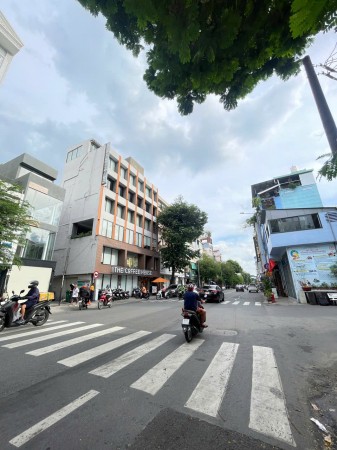 Góc 2 mặt tiền kinh doanh quận 10 (DT 7x14m) đang có dòng tiền 65tr/tháng