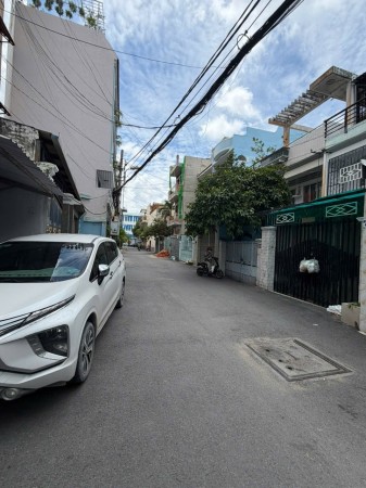 Nhà HXH 8m đường Nguyễn Đình Chi (4*20m, 3 tầng), Quận 6, chỉ: 8.8 tỷ TL