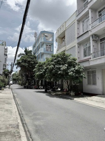Siêu phẩm HXH sát mặt tiền Lý thường Kiệt giáp quận 10 (DT 8x22m) khu dân trí an ninh cao