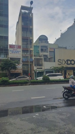  Vị Trí Siêu Đẹp  Nhà 2 Mặt Tiền Lê Đại Hành Đối Điện Lote Quận 11 DT 3.6 x29m, giá 21.5 tỷ